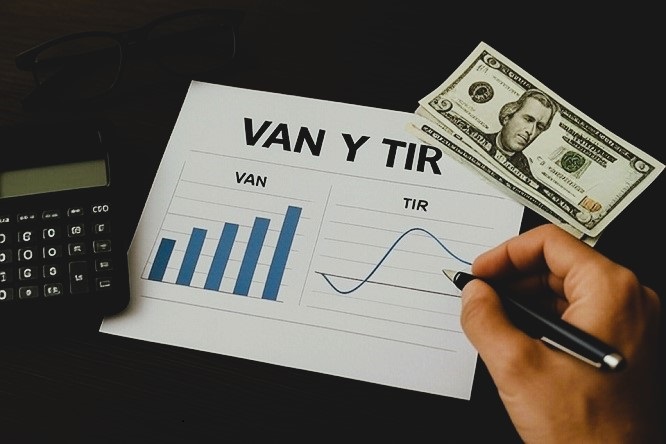 Héctor Andrés Obregón Pérez - VAN y TIR ¡Claves para evaluar inversiones con precisión! - FOTO